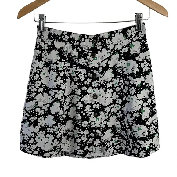ASOS Floral Spotted Polka Dot Skirt Size 2 Lightweight Thin Button Front Short - Picture 1 of 5